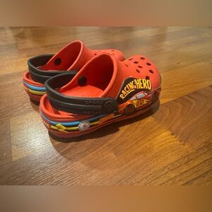 Cars light up c6 crocs